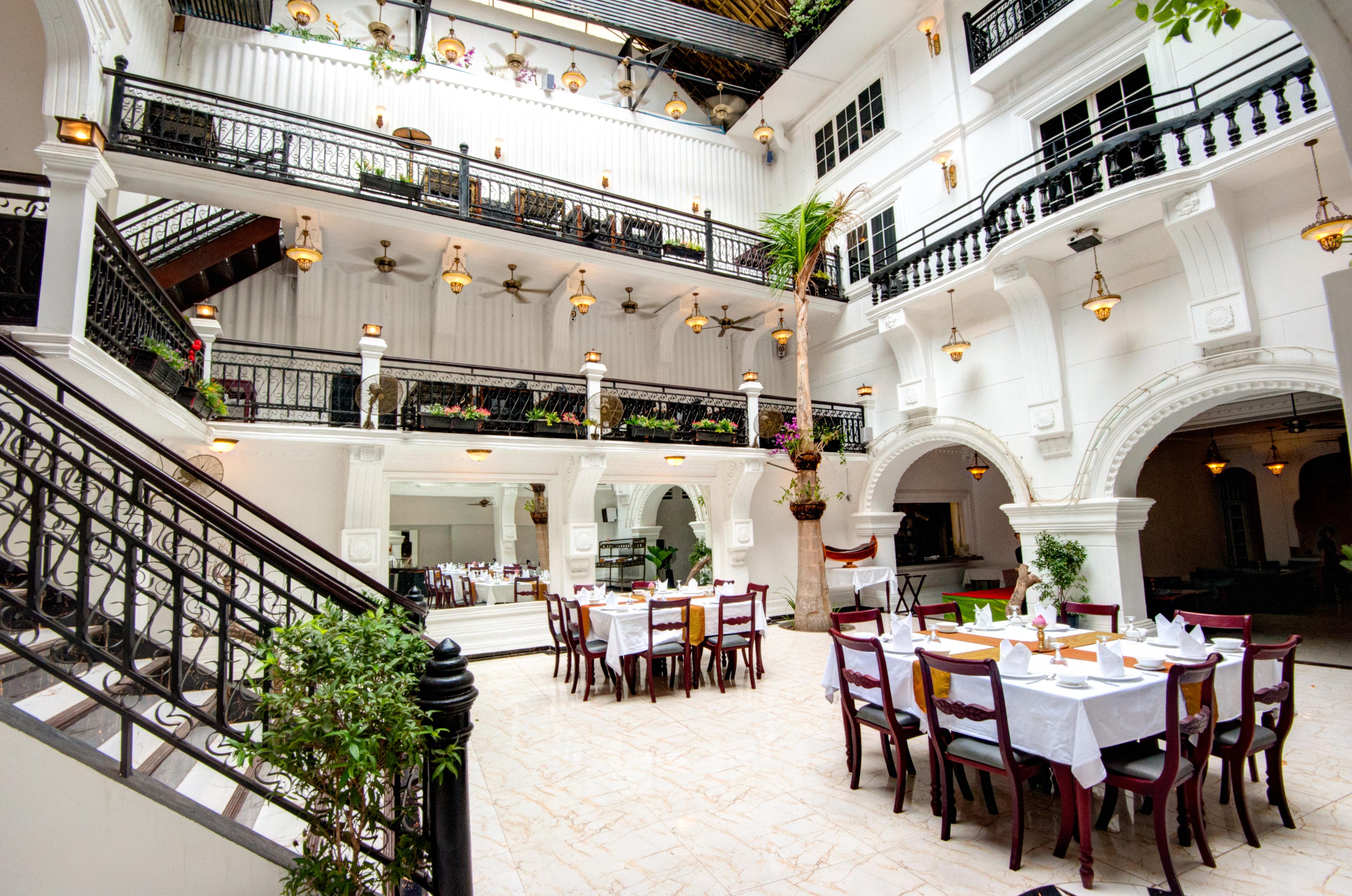 Le Grand Palais Boutique Hotel Phnompen Kültér fotó