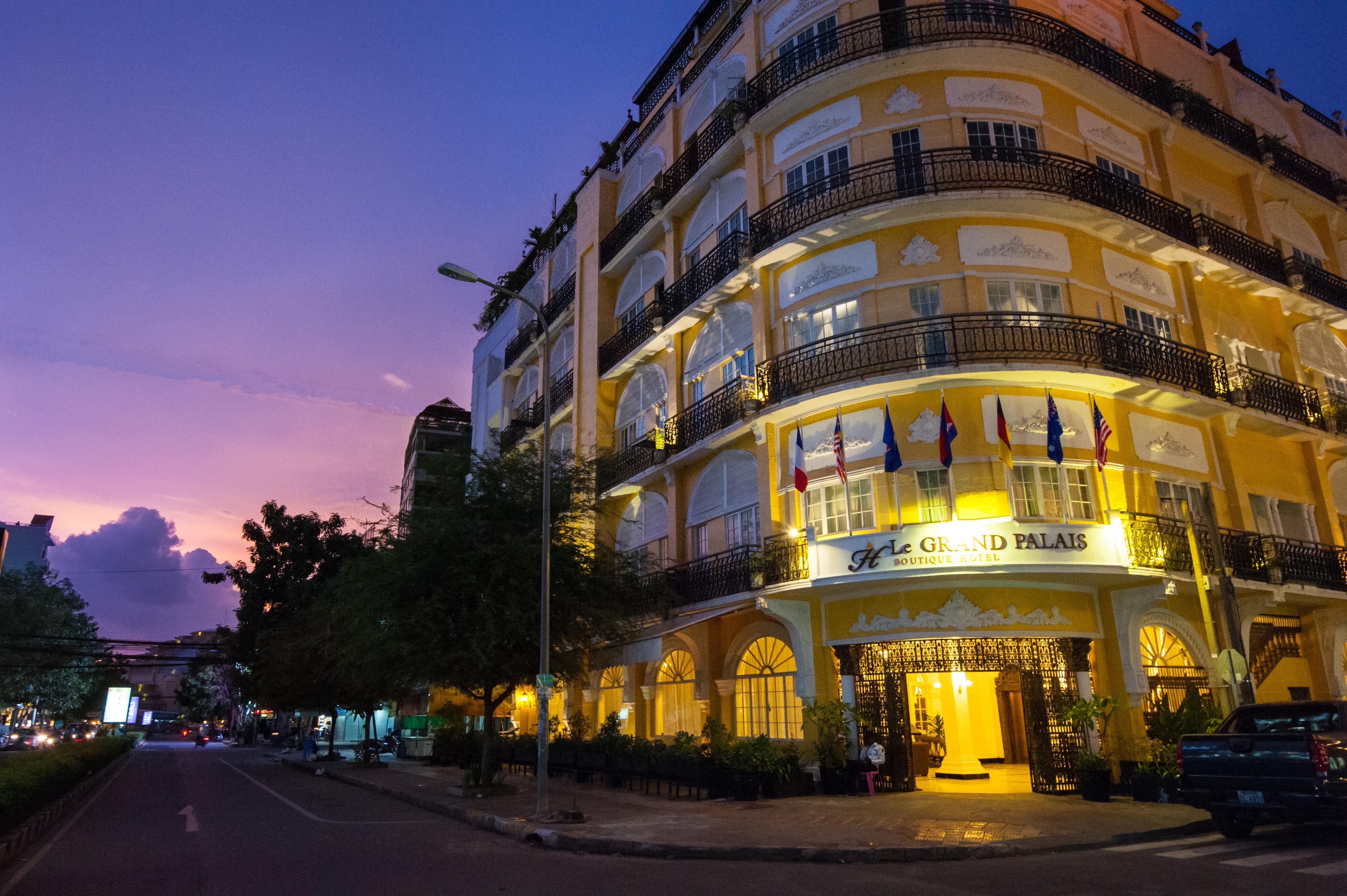 Le Grand Palais Boutique Hotel Phnompen Kültér fotó